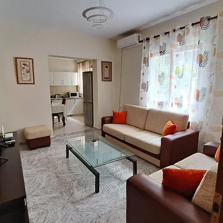 Adi's House Tatil Evi *