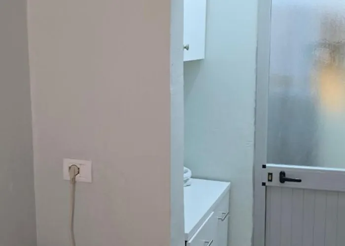 Adi's House 度假居 地拉那