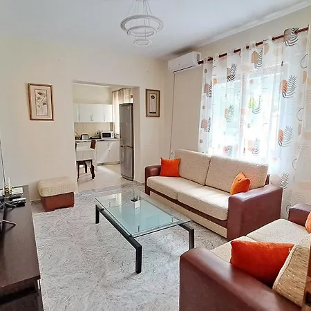 Hébergement de vacances Adi's House Tirana